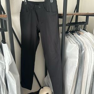ABC Classic-Fit 5 Pocket Pant 32”
Warpstreme